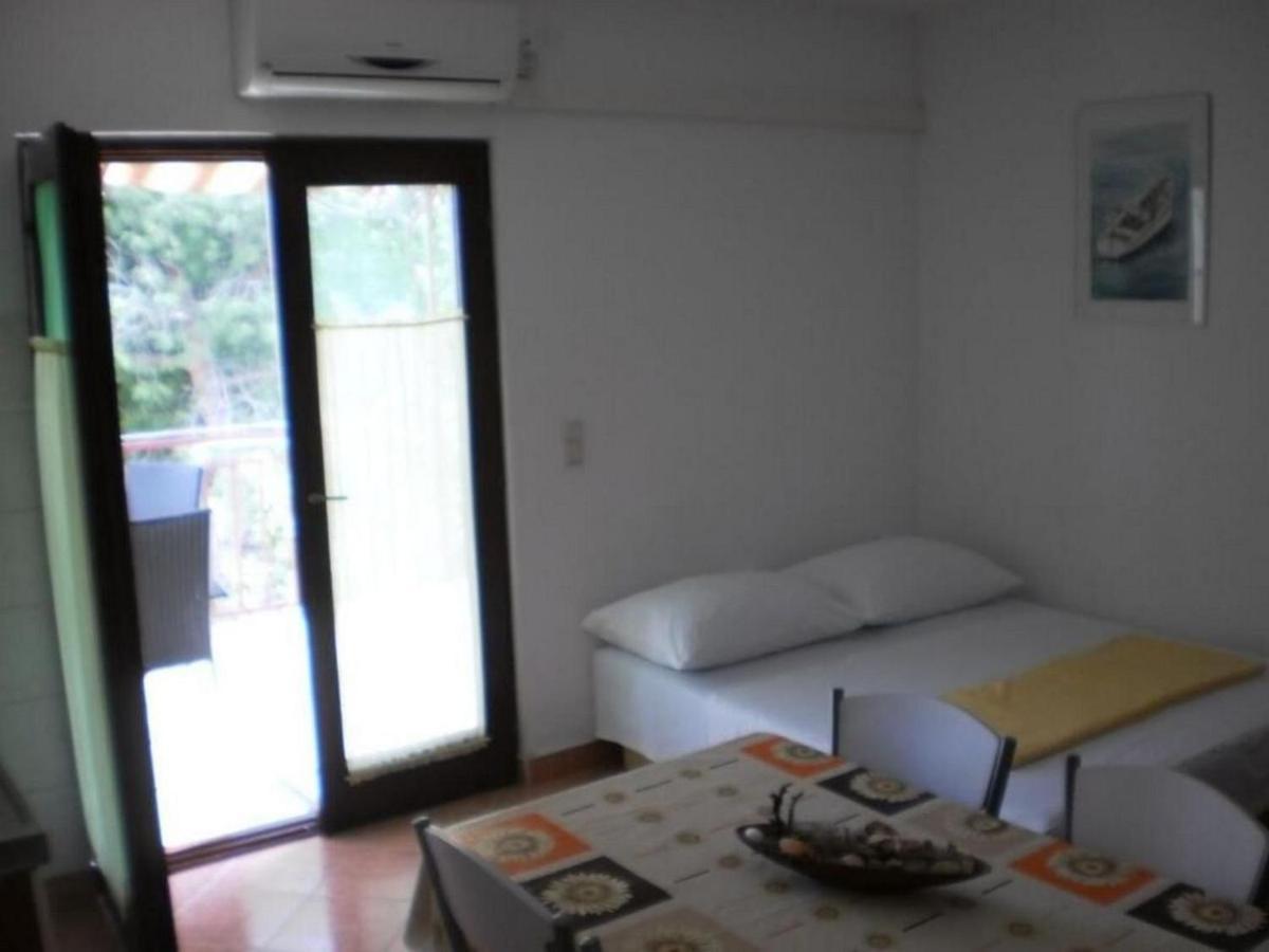 Apartment Tomislav Traù Esterno foto